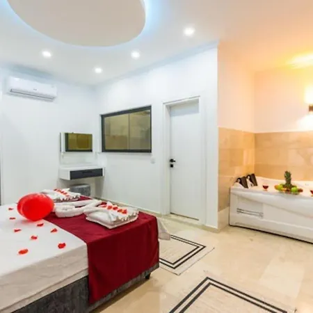 Goekkusagi / Kalkan 4*